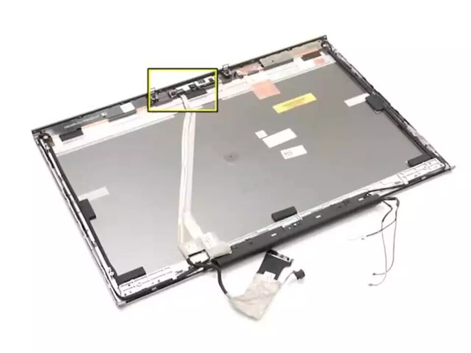 How to Remove an LVDS Cable