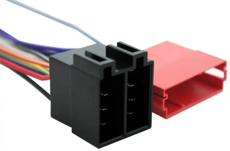 Retaining Steering Controls, Chimes, Cameras, and Factory Amplifiers