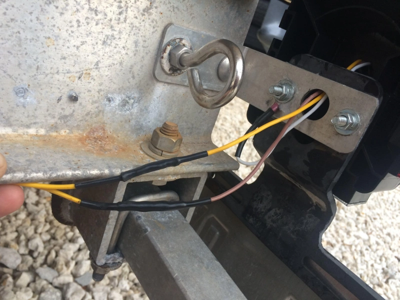 Thoroughly Inspect the Grounding Points of the Main Cable