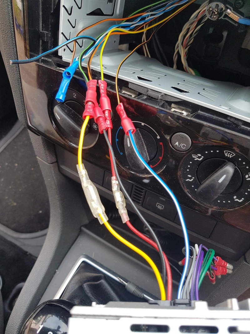 What Types of Stereo Harness Adapters Are Available?